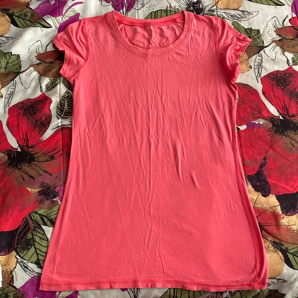 Lululemon Short Sleeve Tee
